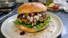 Kichererbsen-Burger mit Spinat & Dolcelatte – so werden die Patties schön knusprig